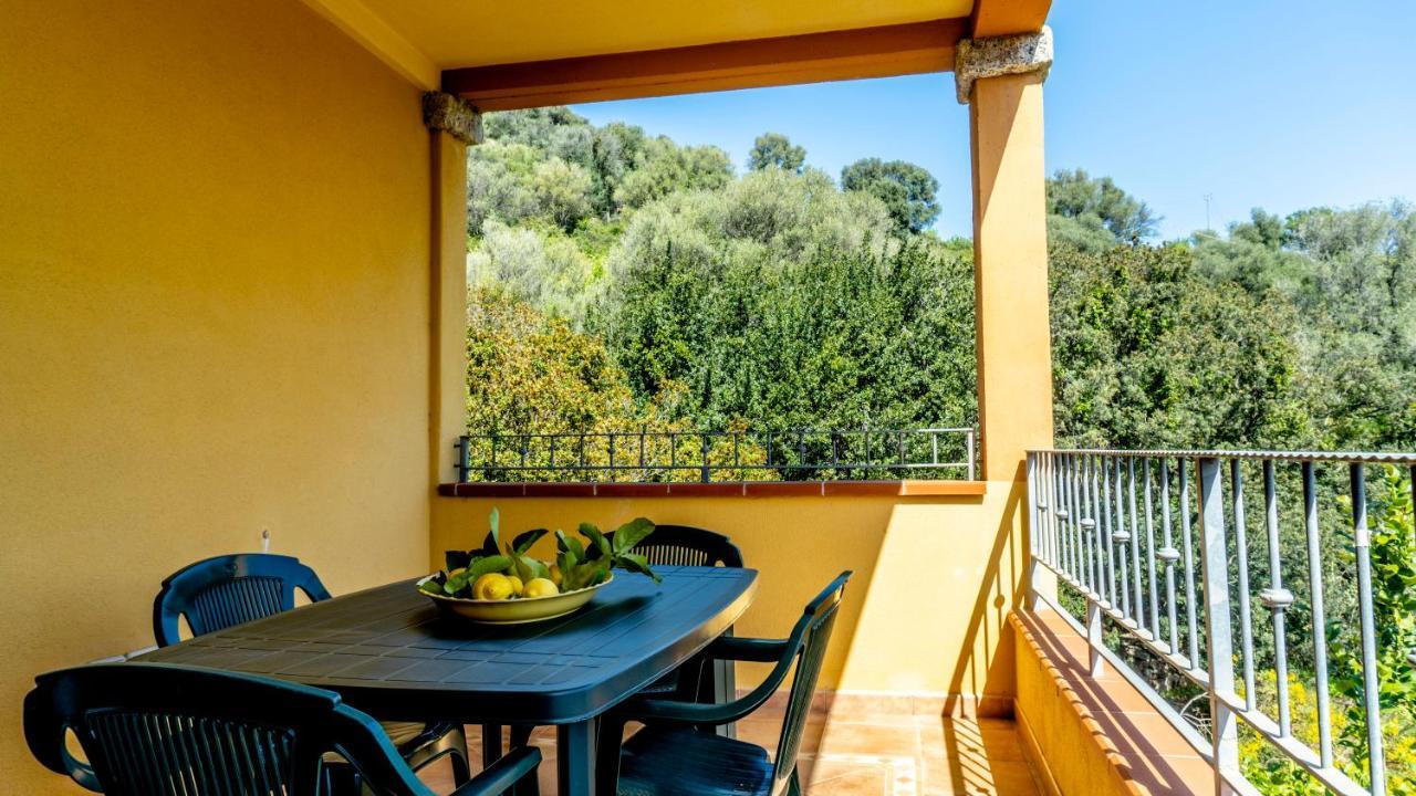 Appartamenti Dodi Lt - Pms Casevacanze Budoni Exterior foto